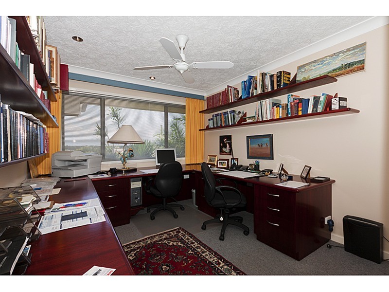 2/43 Mariners Crescent, Banora Point NSW 2486