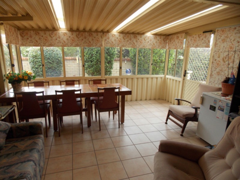 19 Kentia Crescent, Banora Point NSW 2486