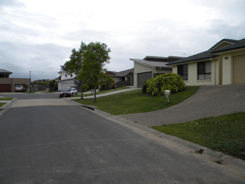 10 Westwood Street, Banora Point NSW 2486