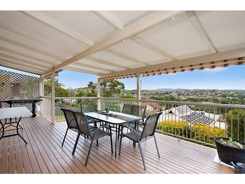 17 Durigan Place, Banora Point NSW 2486