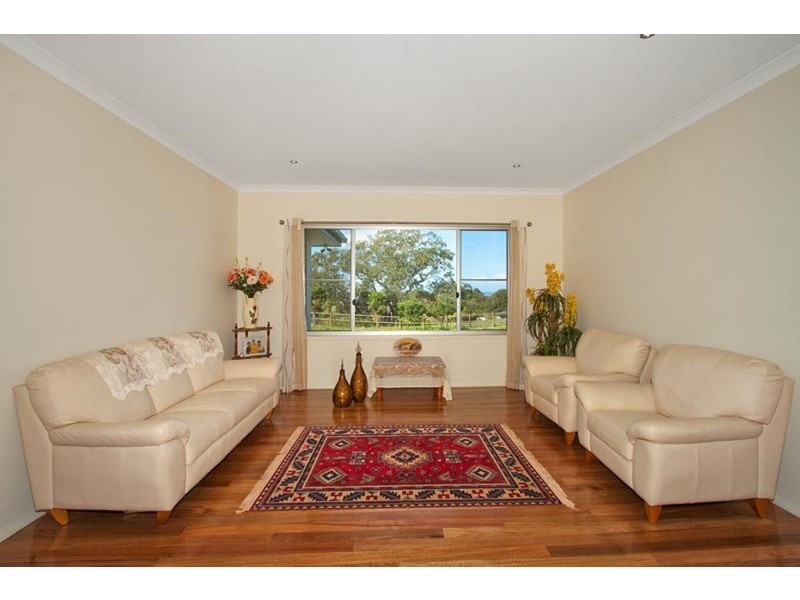 32 Sunnycrest Drive, Terranora NSW 2486