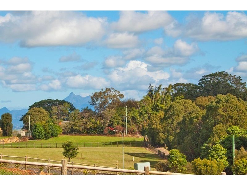 32 Sunnycrest Drive, Terranora NSW 2486