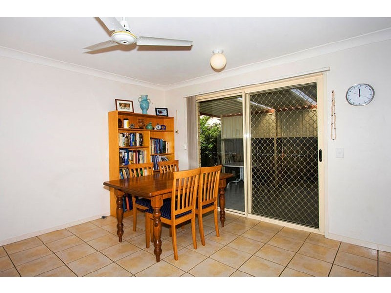 2/6 Kingston Drive, Banora Point NSW 2486