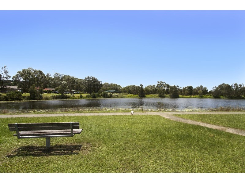 1/76 Riversdale Boulevard, Banora Point NSW 2486