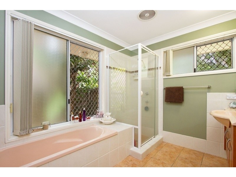 93 Glen Ayr Drive, Banora Point NSW 2486