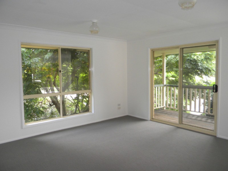 2/93 Lochlomond Drive, Banora Point NSW 2486