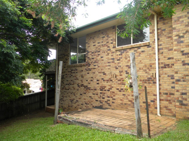2/93 Lochlomond Drive, Banora Point NSW 2486