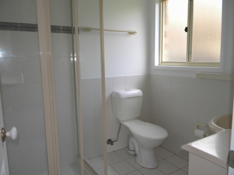 2/93 Lochlomond Drive, Banora Point NSW 2486