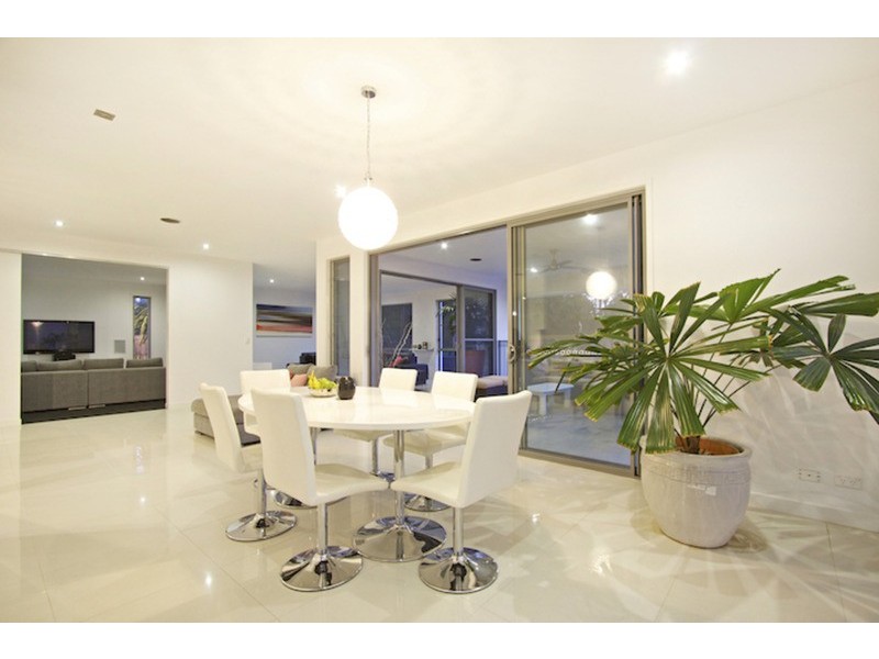 87 Botanical Circuit, Banora Point NSW 2486
