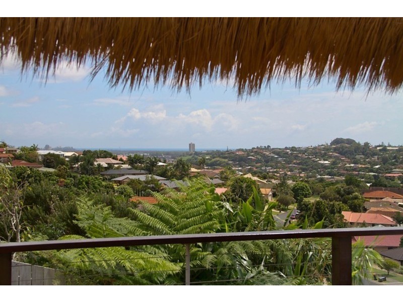 12 Mourne Terrace, Banora Point NSW 2486