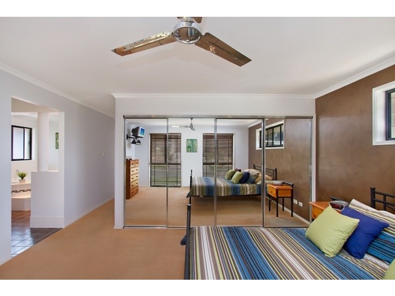 12 Mourne Terrace, Banora Point NSW 2486