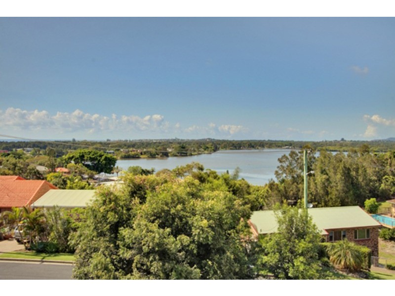 9 James Cook Drive, Banora Point NSW 2486