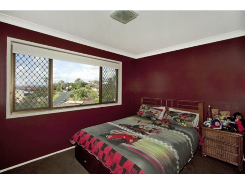 9 James Cook Drive, Banora Point NSW 2486