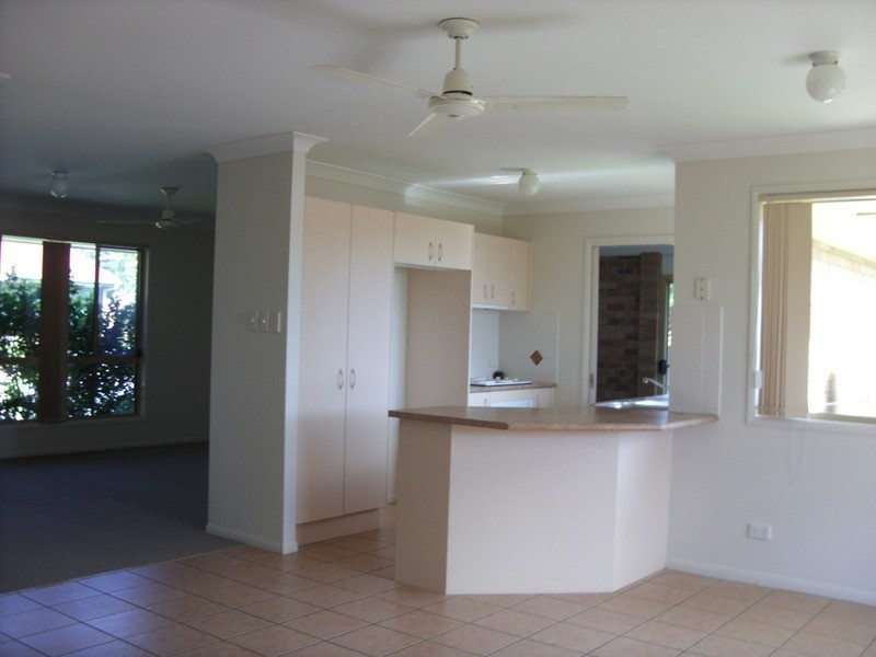 2/1 Stonehaven Way, Banora Point NSW 2486
