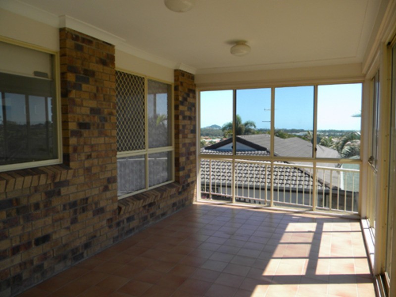 104 Ash Drive, Banora Point NSW 2486