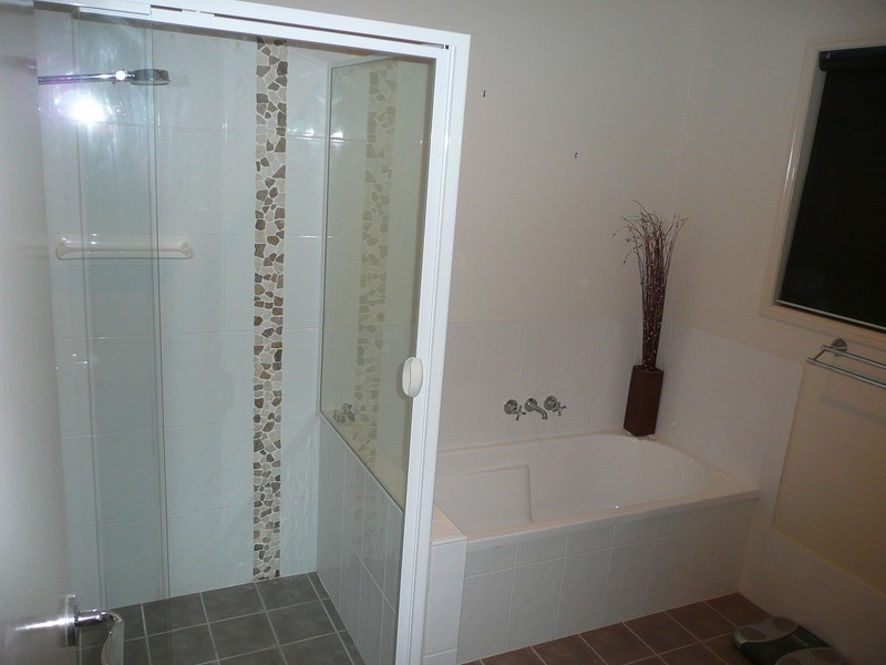 2 Mourne Terrace, Banora Point NSW 2486