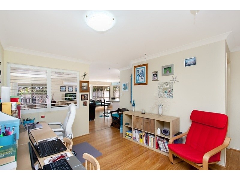 30 Riversdale Boulevard, Banora Point NSW 2486