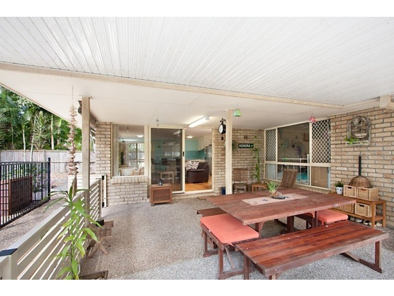 30 Riversdale Boulevard, Banora Point NSW 2486