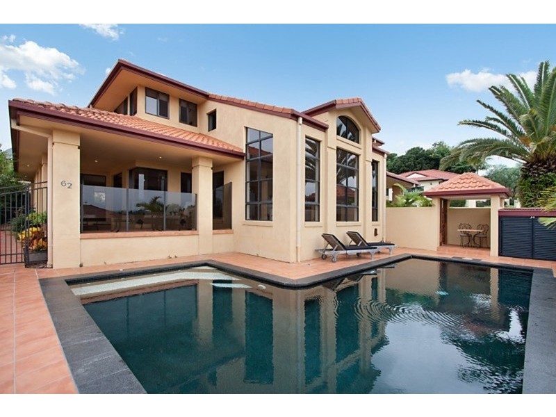 62 Lochlomond Drive, Banora Point NSW 2486