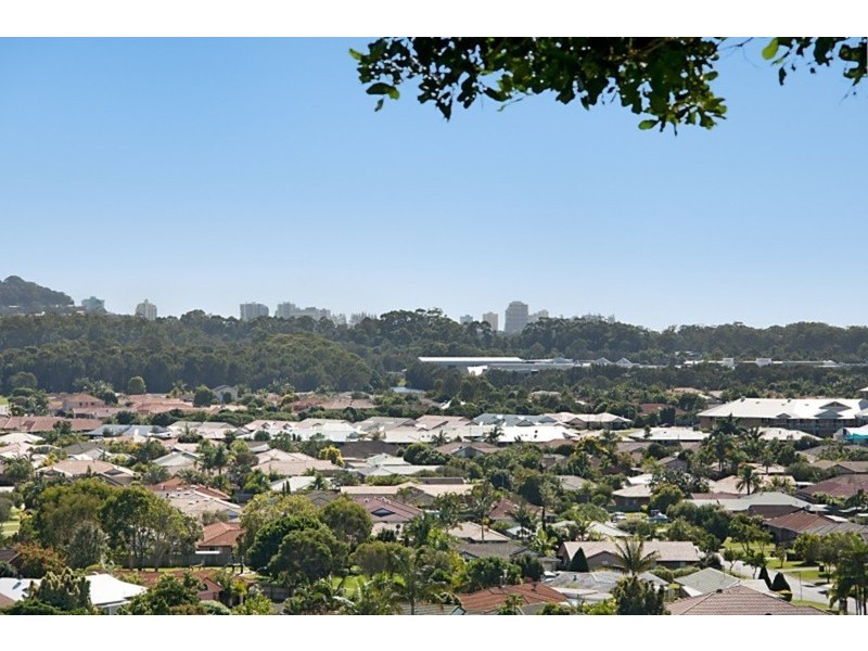 40 Oakland Parade, Banora Point NSW 2486