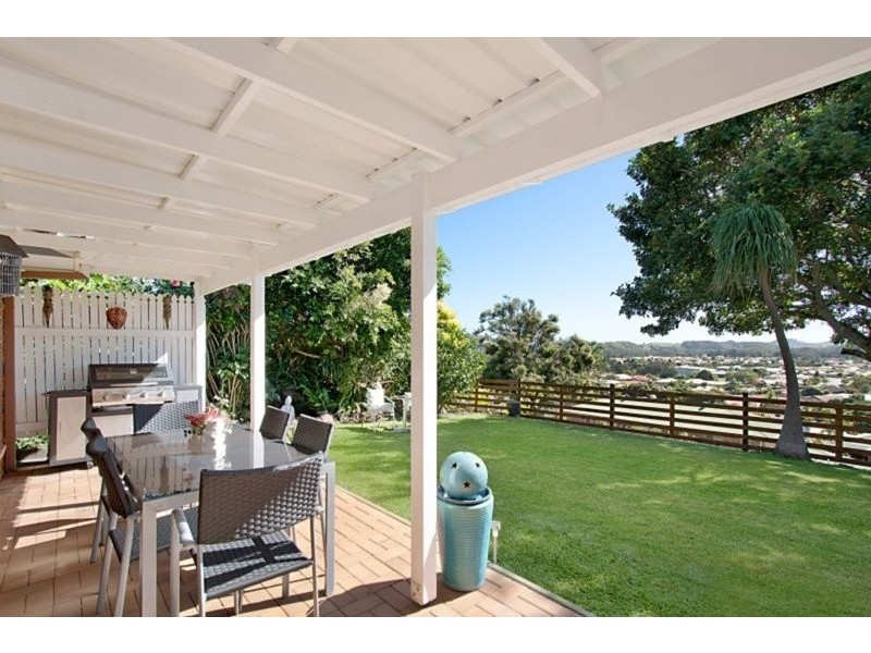 40 Oakland Parade, Banora Point NSW 2486