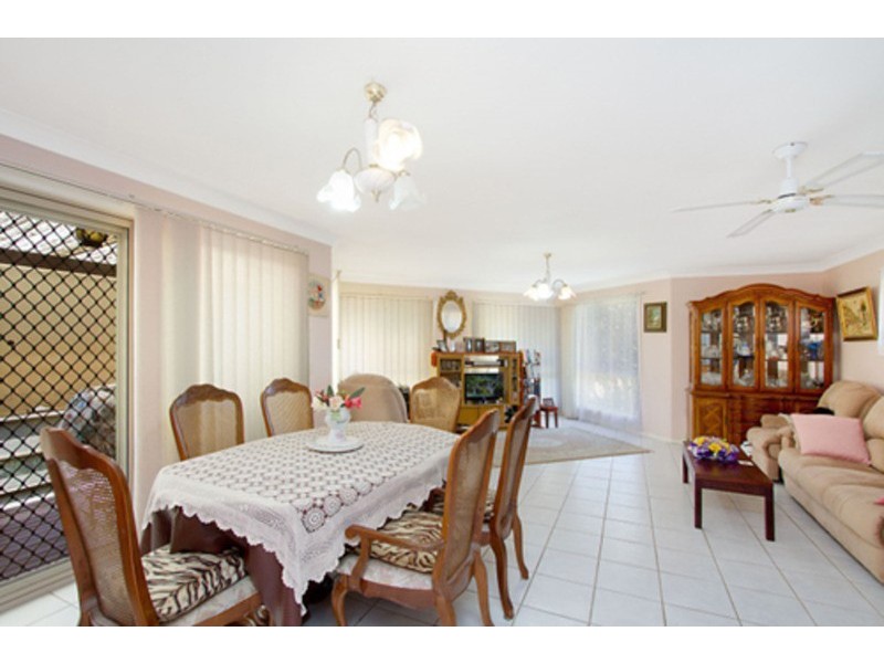 2/12 Aberdeen Court, Banora Point NSW 2486