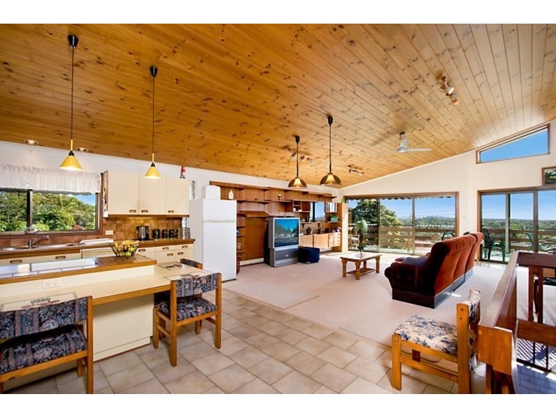 3 Walter Crescent, Banora Point NSW 2486