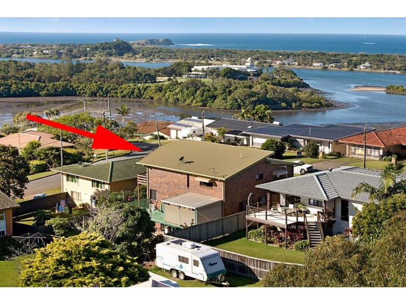 3 Walter Crescent, Banora Point NSW 2486