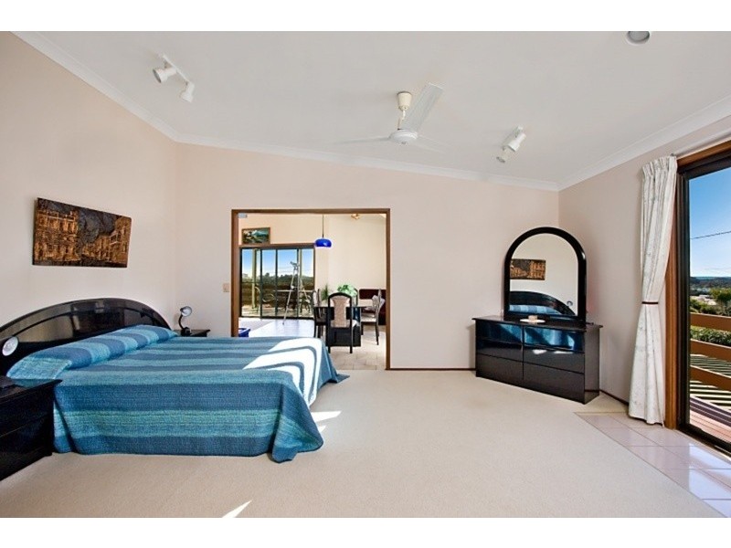 3 Walter Crescent, Banora Point NSW 2486