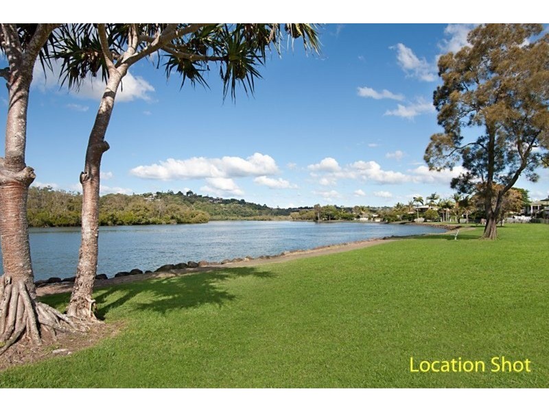 2/43 The Lakes Drive, Tweed Heads West NSW 2485