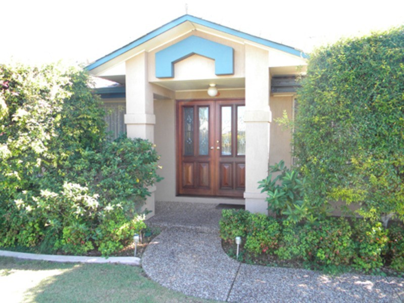 34 Champagne Drive, Banora Point NSW 2486