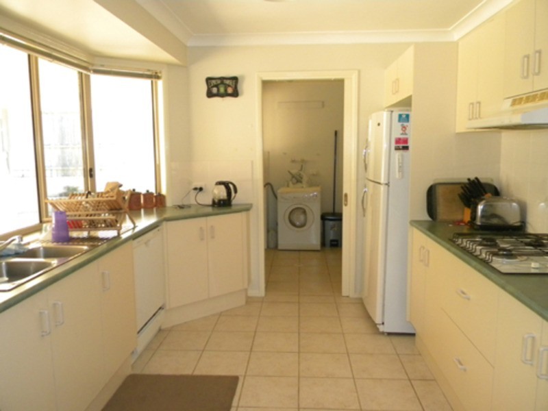 34 Champagne Drive, Banora Point NSW 2486