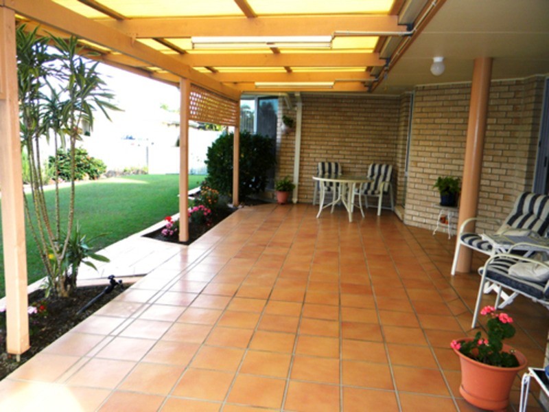 6 Rosnay Court, Banora Point NSW 2486