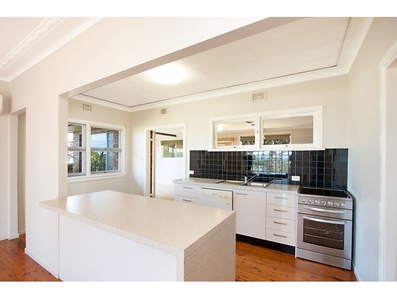11 Pacific Drive, Banora Point NSW 2486