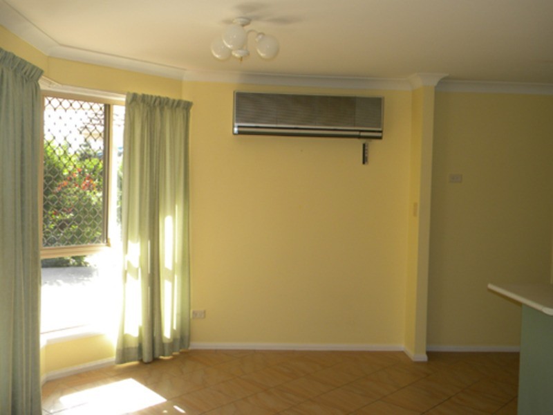 1/6 Alpina Place, Banora Point NSW 2486