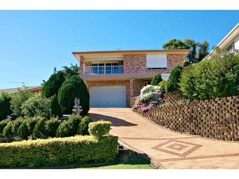 30 St Andrews Way, Banora Point NSW 2486