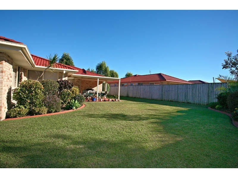 6 Yarra Close, Banora Point NSW 2486