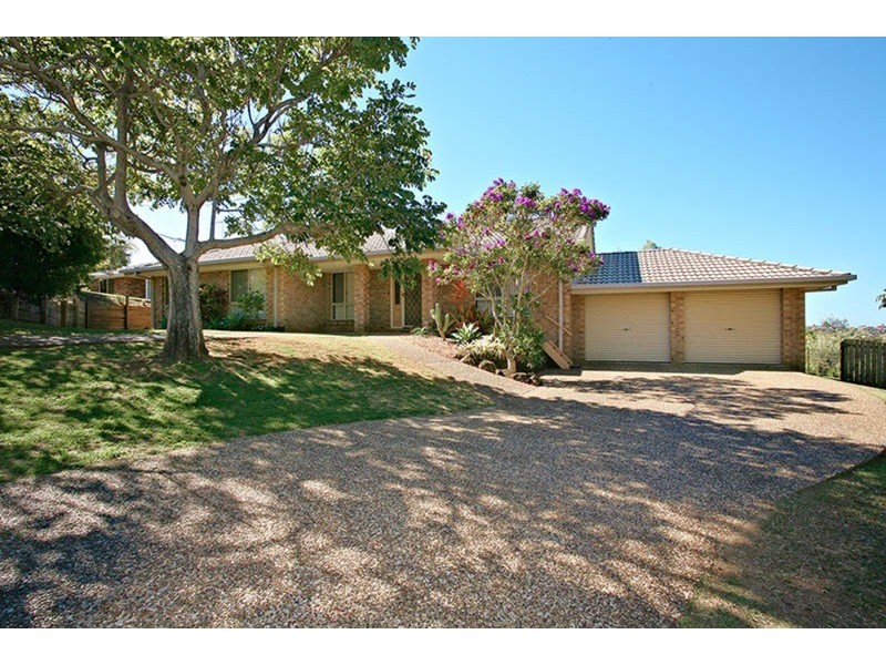 4 Ash Drive, Banora Point NSW 2486