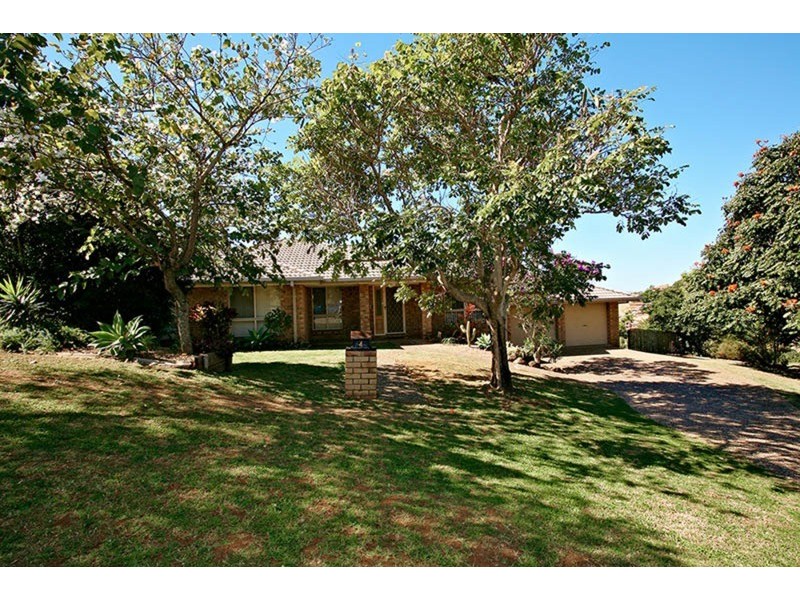 4 Ash Drive, Banora Point NSW 2486