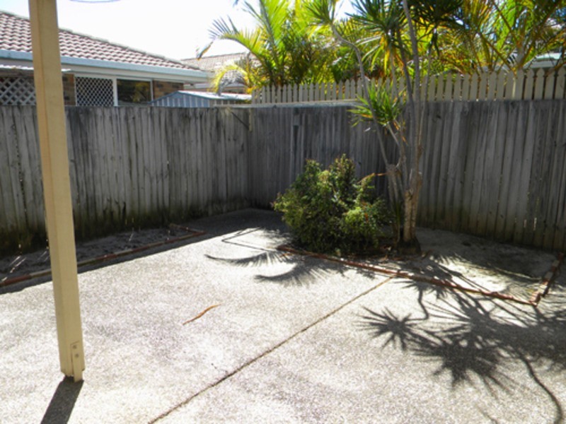 4/10 Parkland Place, Banora Point NSW 2486