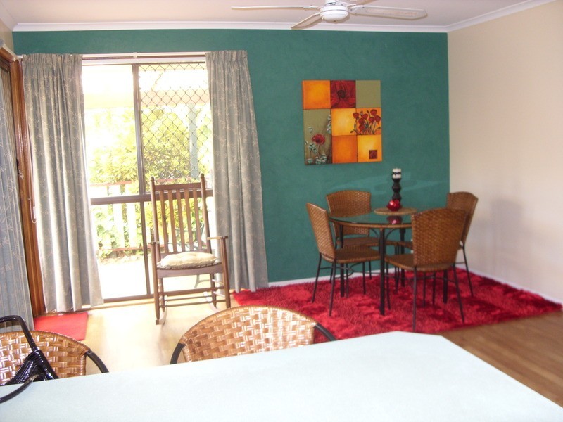 100 Lochlomond Drive, Banora Point NSW 2486