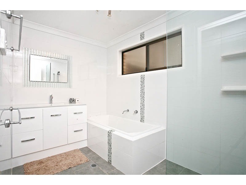 1/50 Elsie Street, Banora Point NSW 2486