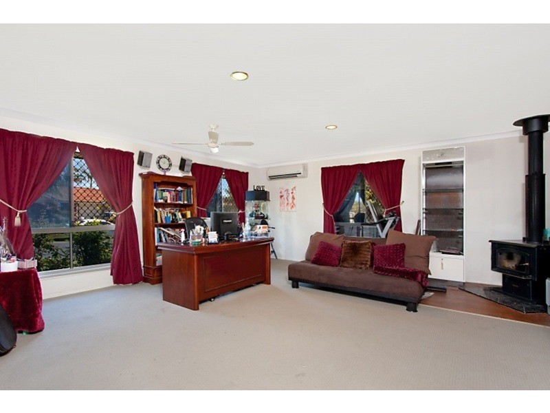 59 Avondale  Drive, Banora Point NSW 2486