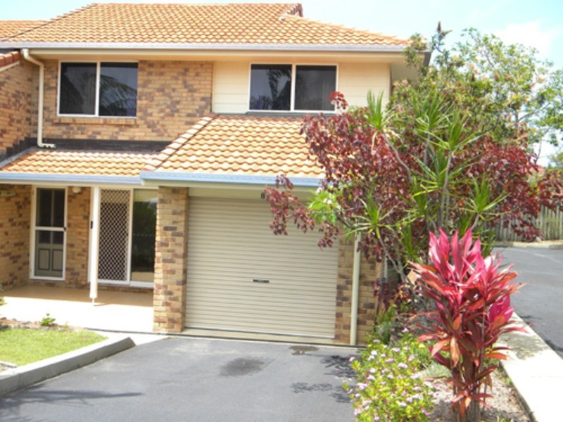 8/3 Monterey Avenue, Banora Point NSW 2486