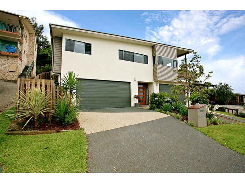 7 Mariners Crescent, Banora Point NSW 2486