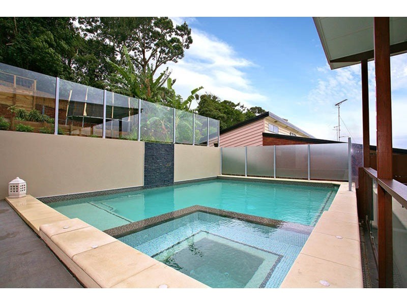 7 Mariners Crescent, Banora Point NSW 2486