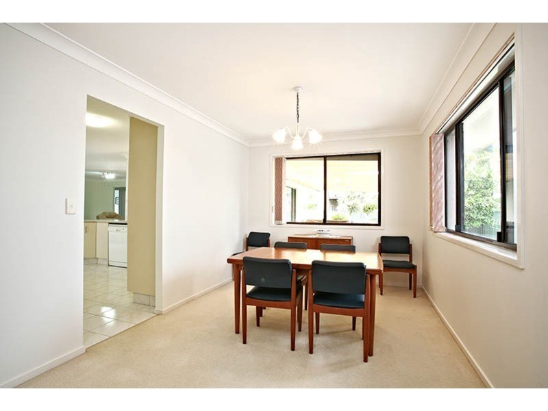 5 Flametree Terrace, Banora Point NSW 2486