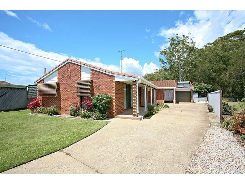 2/72 Blundell Boulevard, Tweed Heads South NSW 2486