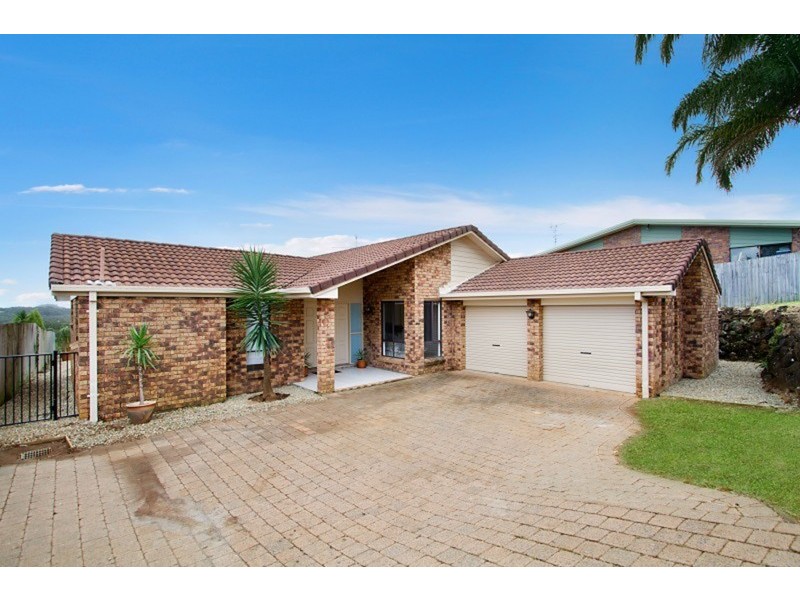 22 Jarrah Place, Banora Point NSW 2486