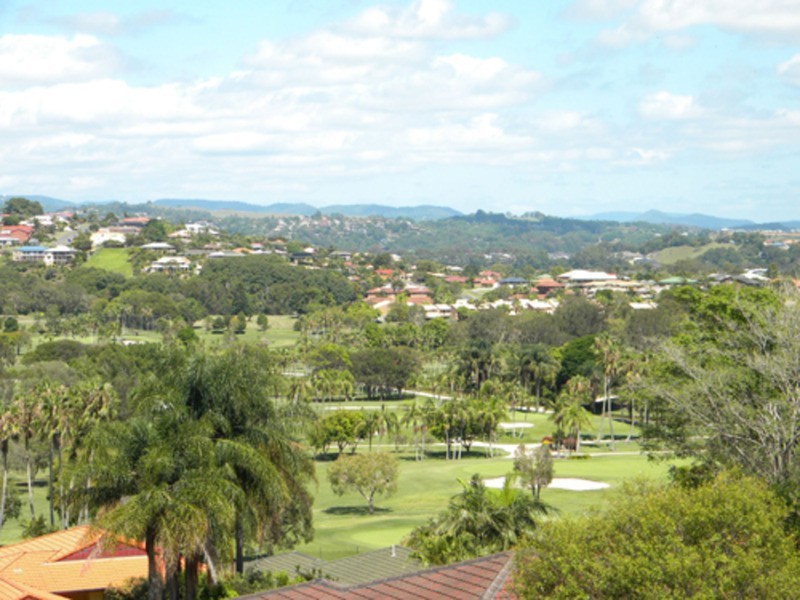 3 Castlecrag Avenue, Banora Point NSW 2486